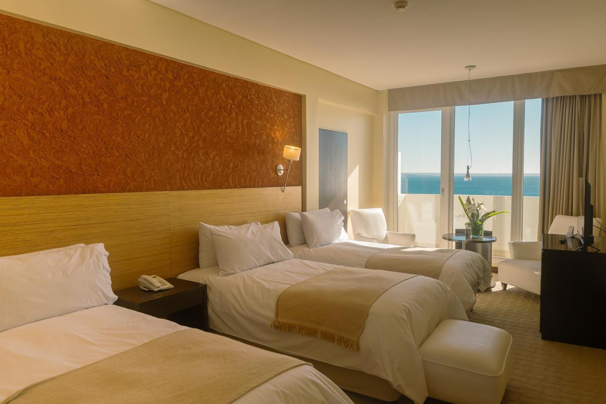 Rayentray Grand Hotel Puerto Madryn Exterior photo